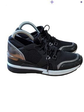 Men's Black and Silver Athletic Sneakers